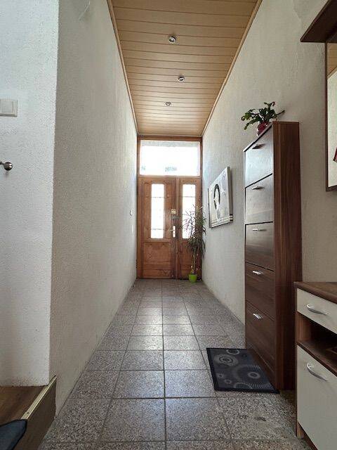 Immobilie in Zerbst/Anhalt - Geräumiges Familienhaus mit 8 Zimmern in Zerbst/Anhalt - Bild 4