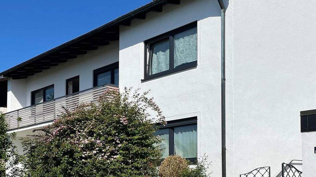 Einfamilienhaus zum Kauf 729.000 € 7 Zimmer 235 m² 1.024 m² Grundstück frei ab sofort Undorf Nittendorf 93152