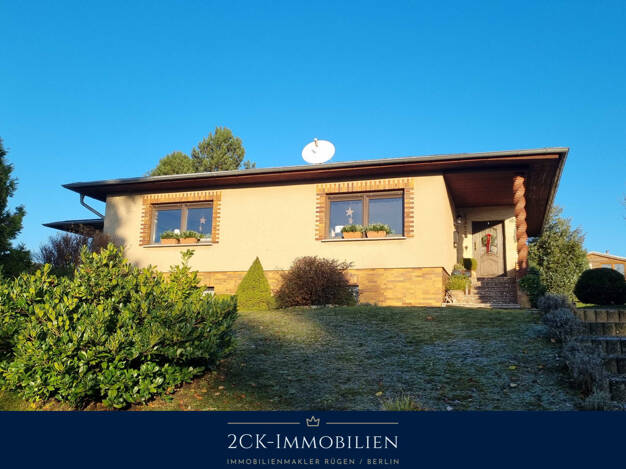 Einfamilienhaus zum Kauf 349.000 € 7 Zimmer 120 m² 1.300 m² Grundstück Dorfstr. 10A Lancken-Granitz Lancken-Granitz 18586