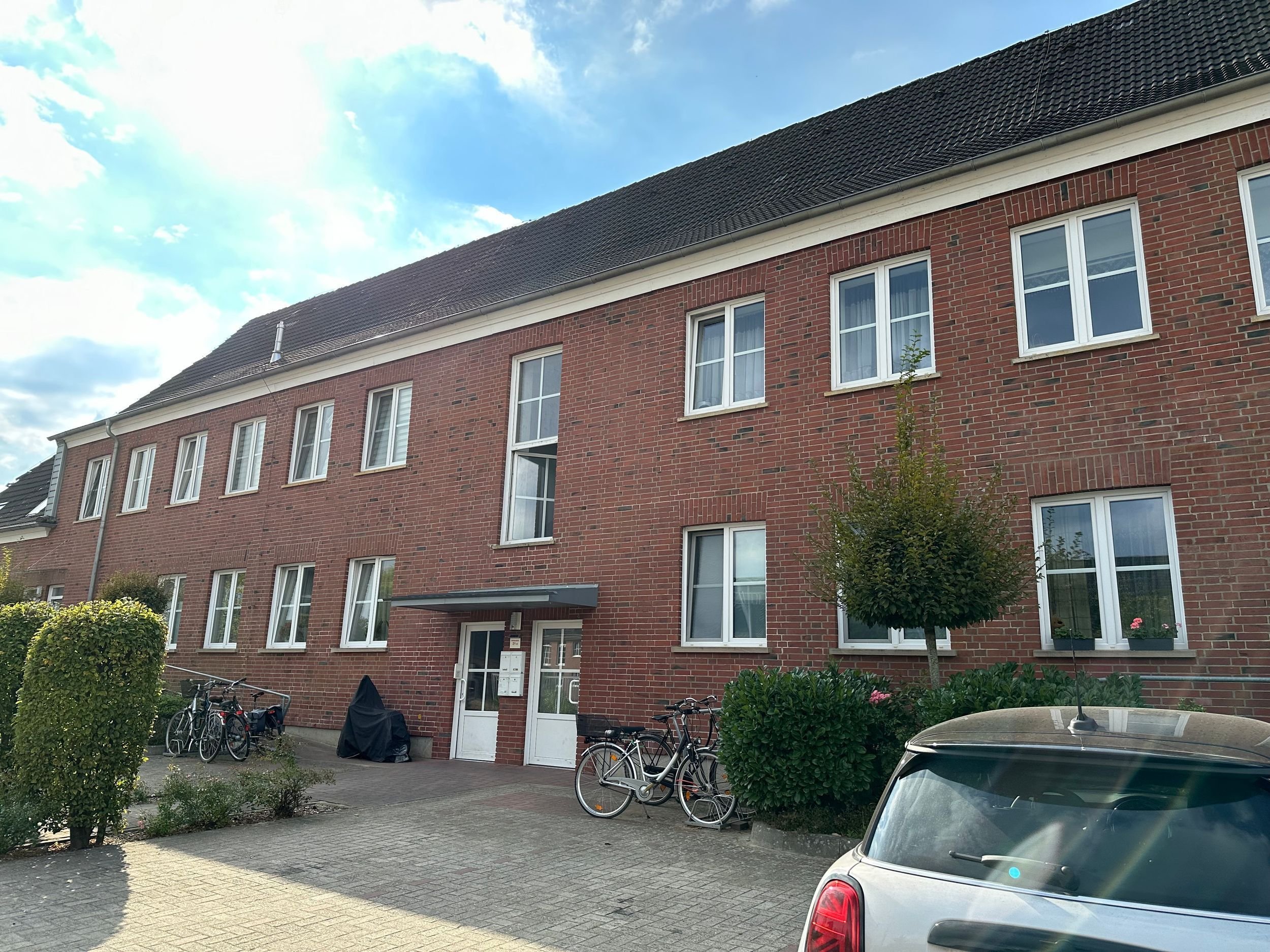 Wohnung zur Miete 600 € 3 Zimmer 84,9 m²<br/>Wohnfläche 1.<br/>Geschoss 01.12.2024<br/>Verfügbarkeit Ostlandstraße 21c Neustadt Quakenbrück 49610