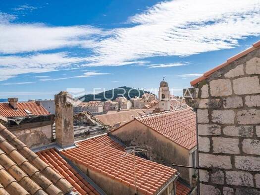 Einfamilienhaus zum Kauf 1.100.000 € 3 Zimmer 209 m² Stari grad Dubrovnik 20000