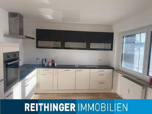 Wohnung zur Miete 950 € 2 Zimmer 70 m² 2. Geschoss frei ab sofort Singen 78224
