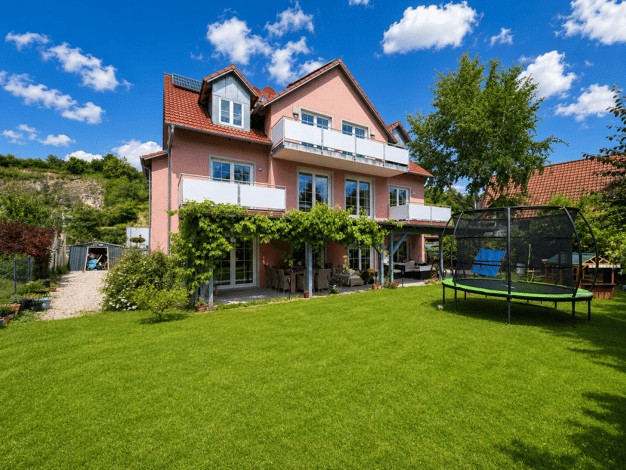 Mehrfamilienhaus zum Kauf 1.699.900 € 20 Zimmer 480,8 m² 751 m² Grundstück Grünthal Wenzenbach 93173
