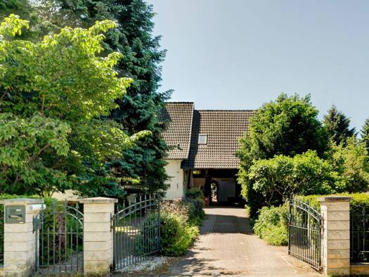 Einfamilienhaus zum Kauf 395.000 € 6 Zimmer 136 m² 1.364 m² Grundstück Bad Belzig Bad Belzig 14806