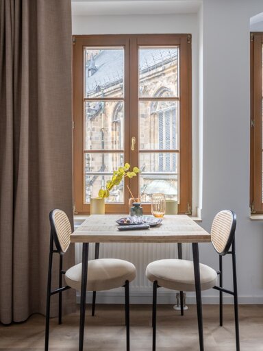 Wohnung zur Miete Wohnen auf Zeit 1.576 € 1 Zimmer 26 m² frei ab 15.12.2024 Hauptmarkt Innenstadt 111 Zwickau 08056