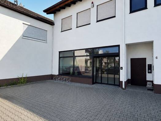 Laden zur Miete 1.800 € 150 m² Verkaufsfläche Hauptstraße 6 Kahl am Main 63796