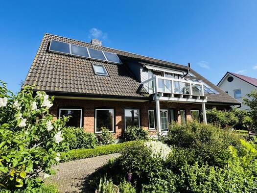 Einfamilienhaus zum Kauf 636.000 € 7 Zimmer 193,2 m² 736 m² Grundstück Rabenkirchen-Faulück 24407