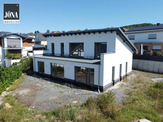 Einfamilienhaus zum Kauf - Erstbezug 780.000 € 5 Zimmer 185 m² 664 m² Grundstück Forstlahm Kulmbach 95326