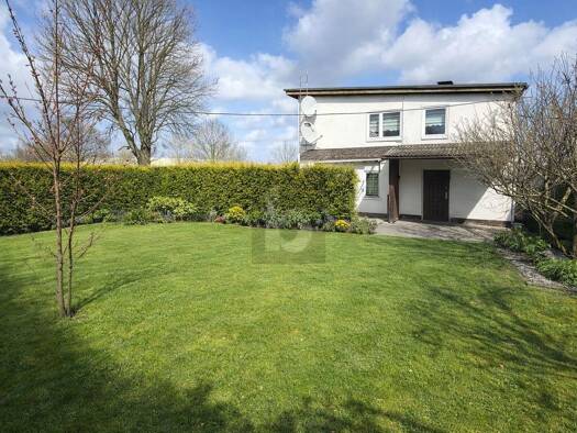 Einfamilienhaus zum Kauf 375.000 € 4 Zimmer 100 m² 715 m² Grundstück Bettenhausen Kassel 34123