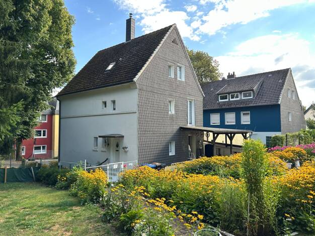 Mehrfamilienhaus zum Kauf 450.000 € 5 Zimmer 134 m² 705 m² Grundstück Mitte Heiligenhaus 42579