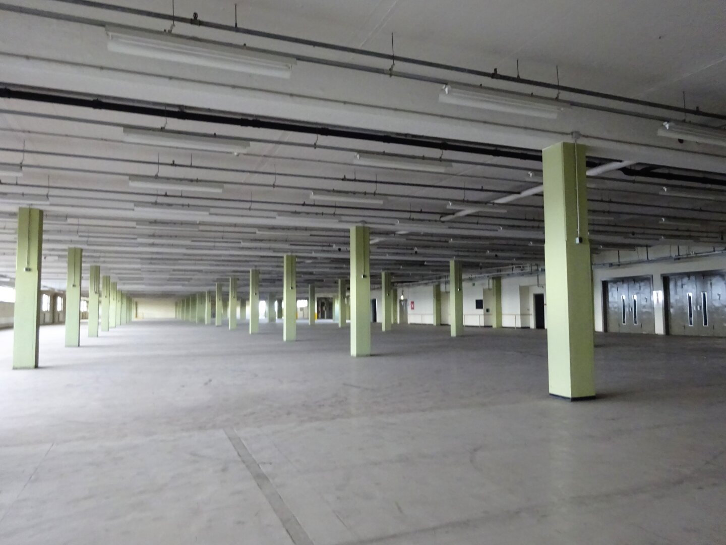 Halle/Industriefläche zur Miete 3,50 € 1.500 m²<br/>Lagerfläche Triester Straße Gries Graz 8055