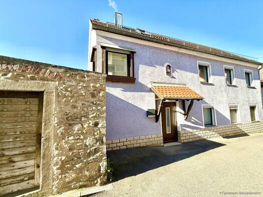 Wohnung zum Kauf 199.000 € 3,5 Zimmer 105 m² Burglengenfeld Burglengenfeld 93133