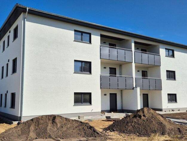 Wohnung zur Miete - Erstbezug 979 € 3 Zimmer 69,9 m² 2. Geschoss frei ab 01.10.2026 Tribseer Stralsund 18437