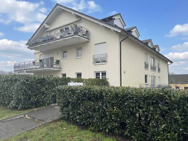 Wohnung zur Miete 1.600 € 3 Zimmer 123 m² frei ab 01.06.2026 Saarburger Straße 42 Perl 66706