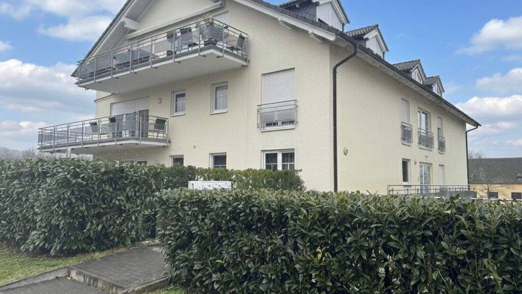Wohnung zur Miete 1.600 € 3 Zimmer 123 m² frei ab 01.06.2026 Saarburger Straße 42 Perl 66706