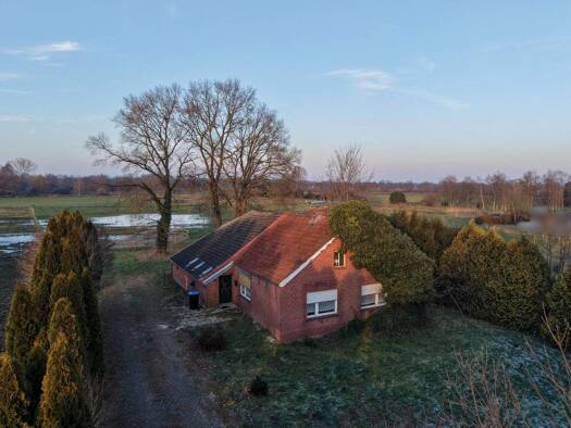 Einfamilienhaus zum Kauf 95.000 € 3 Zimmer 74 m² 1.823 m² Grundstück frei ab sofort Großwolderfeld Westoverledingen 26810