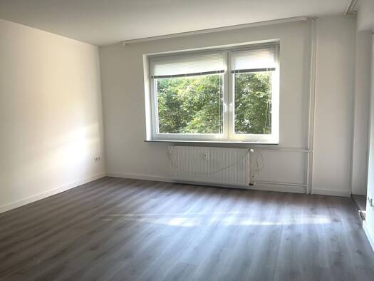 Wohnung zur Miete 460 € 2 Zimmer 52,9 m² 3 Geschosse frei ab sofort Hermann-Tast-Straße 40 Husum 25813