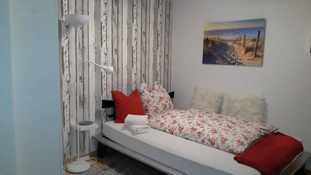 Wohnung zur Miete 400 € 1 Zimmer 14 m² EG frei ab sofort Schildkrötenweg 10 Bergheim Stuttgart 70499