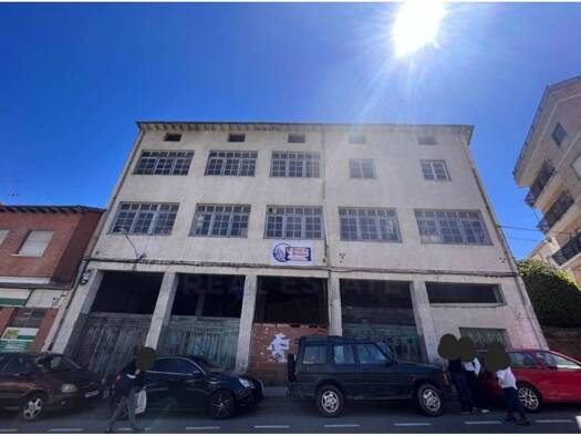 Haus zum Kauf 414.520 € 1 Zimmer 1.596 m² Arenas de San Pedro 05400