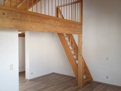 Wohnung zur Miete 579 € 1 Zimmer 77,2 m² Dachgeschoss, 4. Geschoss Müllerring 24 Lindenthal Leipzig 04158