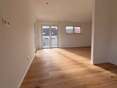 Wohnung zur Miete - Erstbezug 1.150 € 3 Zimmer 85,6 m² 1. Geschoss frei ab sofort Heilbronner Straße 2 Bretten Bretten 75015