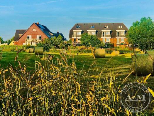 Mehrfamilienhaus zum Kauf provisionsfrei als Kapitalanlage geeignet 45 Zimmer 1.474 m² 2.678 m² Grundstück Wangels 23758