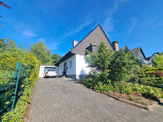 Einfamilienhaus zum Kauf 329.000 € 7 Zimmer 145,1 m² 1.092 m² Grundstück Lüttringen Ense 59469