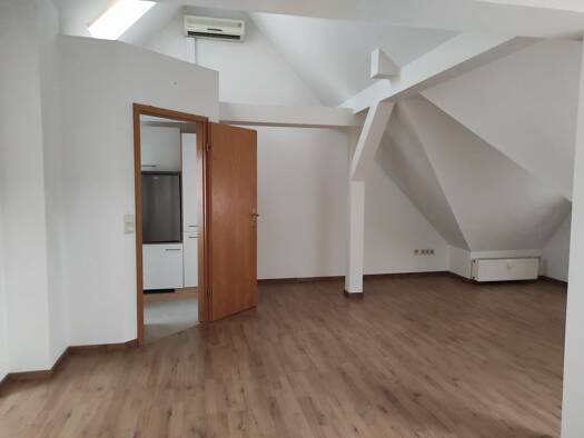 Studio zur Miete 585 € 2,5 Zimmer 64 m² Geschoss 3/4 frei ab 01.10.2026 Nordvorstadt Weimar 99423