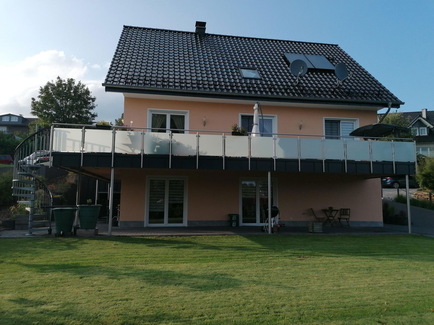 Mehrfamilienhaus zum Kauf provisionsfrei 719.000 € 14 Zimmer 316 m²<br/>Wohnfläche 692 m²<br/>Grundstück Wipperfürth Wipperfürth 51688