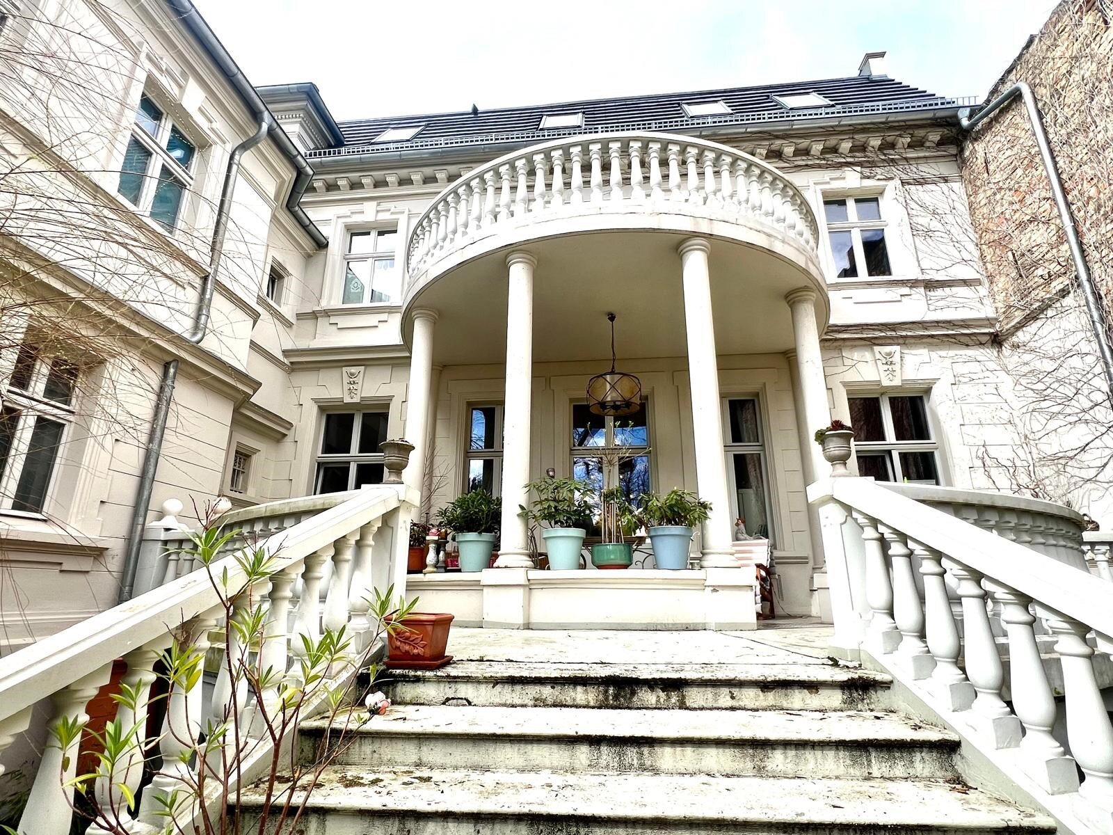 Mehrfamilienhaus zum Kauf 899.000 € 14 Zimmer 430 m²<br/>Wohnfläche 1.600 m²<br/>Grundstück Zehdenick Zehdenick 16792