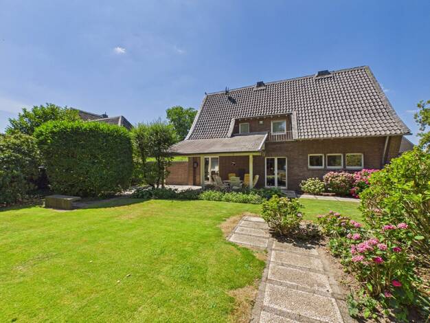 Einfamilienhaus zum Kauf 455.000 € 9 Zimmer 146 m² 1.075 m² Grundstück Lobberich Nettetal 41334
