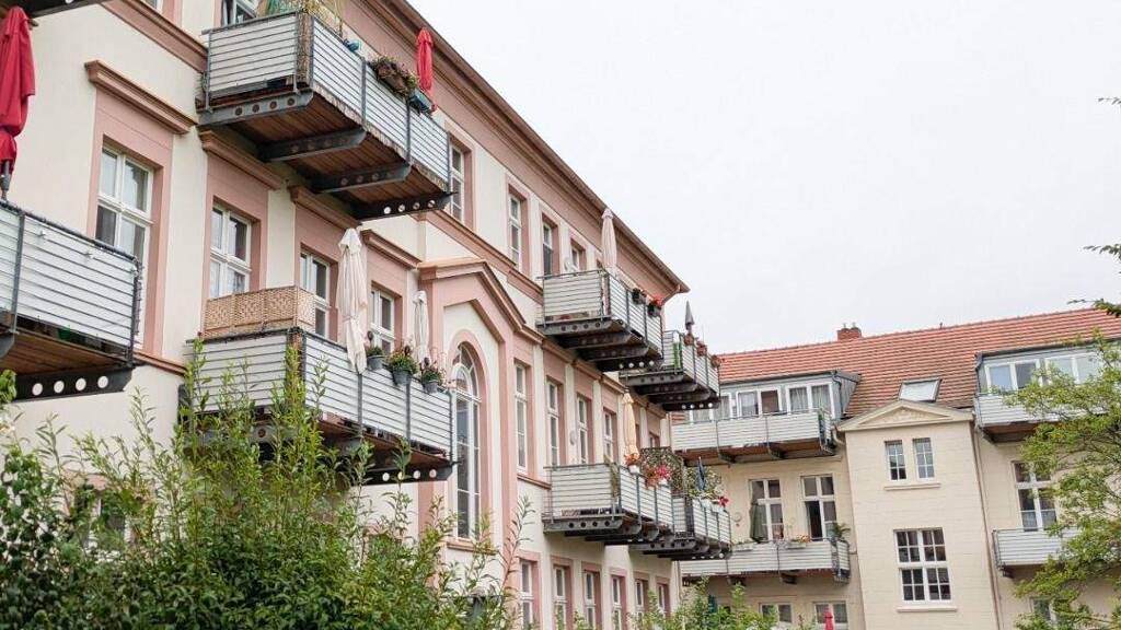 Wohnung zum Kauf 62.000 € 2 Zimmer 42 m² EG frei ab 01.11.2026 Innenstadt Görlitz 02826