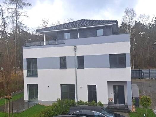 Doppelhaushälfte zur Miete 1.990 € 4 Zimmer 170 m² 305 m² Grundstück frei ab sofort Eberswalder Str. 185 b Eberswalde 16227