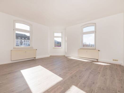 Wohnung zur Miete 570 € 2,5 Zimmer 81 m² Geschoss 2/3 frei ab sofort Rennbahn 14 Eisenach Eisenach 99817