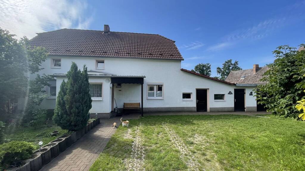 Einfamilienhaus zum Kauf 139.000 € 4 Zimmer 154,5 m² 1.340 m² Grundstück Tettau 01945
