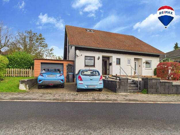 Doppelhaushälfte zum Kauf 199.000 € 4 Zimmer 100 m² 658 m² Grundstück Niederlosheim Losheim am See / Niederlosheim 66679