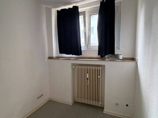 Studio zur Miete 160 € 1 Zimmer 12 m² 1. Geschoss frei ab 01.08.2026 Kortumstraße 30 Innenstadt Bochum 44787