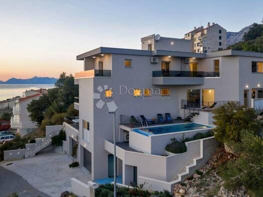 Haus zum Kauf 2.400.000 € 8 Zimmer 780 m² Podgora Podgora