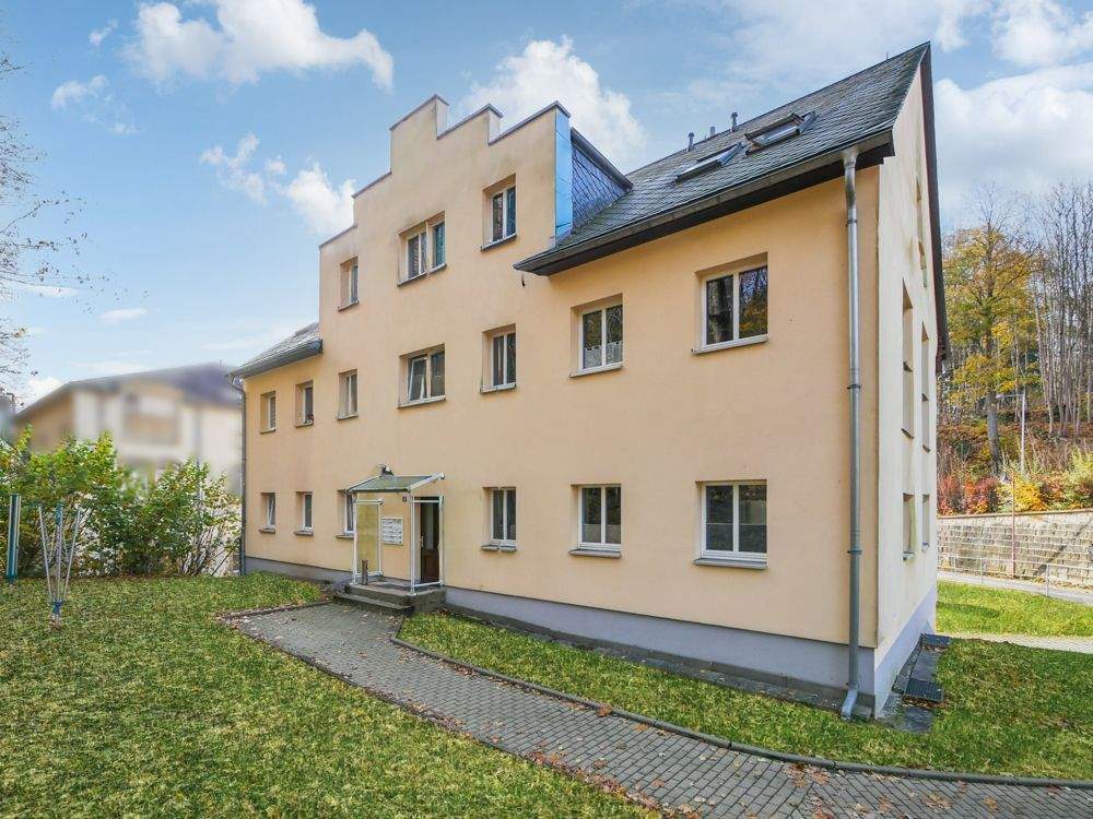Immobilie in Sebnitz - +Reizvolle 2-Raum-Wohnung mit Stellplatz & Zentrumslage im Erholungsort Sebnitz!+ - Bild 0