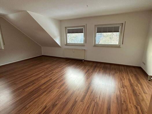 Wohnung zur Miete 450 € 3 Zimmer 81 m² 2. Geschoss frei ab sofort Einsiedler Hauptstraße 30a Einsiedel Chemnitz 09123