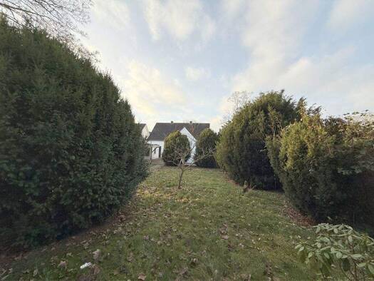 Einfamilienhaus zum Kauf 249.000 € 6 Zimmer 125 m² 727 m² Grundstück Grashofstr. 12 Achim 28832