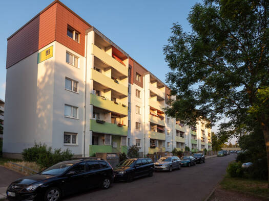 Wohnung zur Miete 400 € 3 Zimmer 55,8 m² 2. Geschoss Veszpremer Straße 10 Südstadt Süd 06130