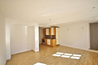 Wohnung zur Miete 450 € 1,5 Zimmer 45 m² 2. Geschoss frei ab 01.08.2025 Innenstadt Coburg 96450