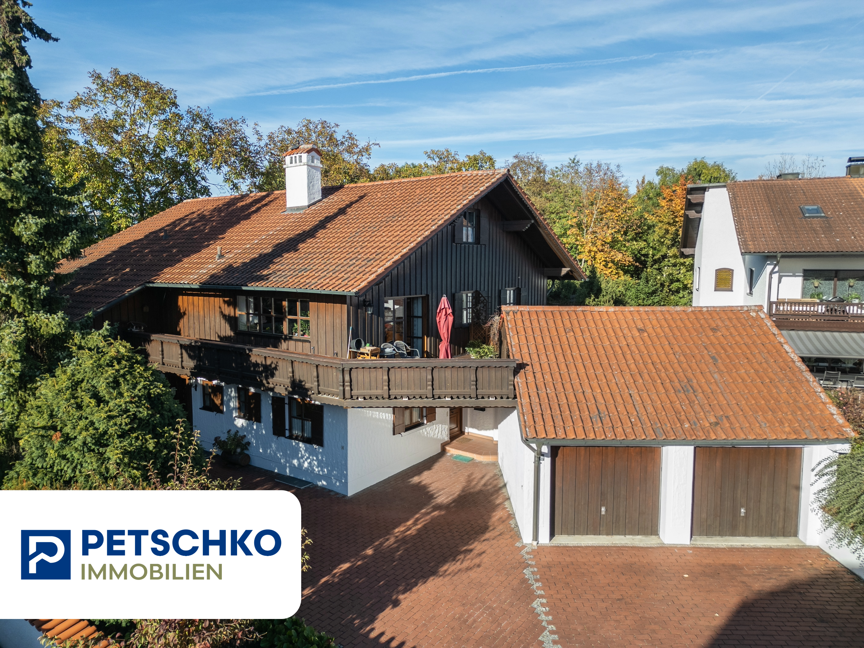 Mehrfamilienhaus zum Kauf 649.000 € 9 Zimmer 268 m²<br/>Wohnfläche 722 m²<br/>Grundstück Dingolfing Dingolfing 84130