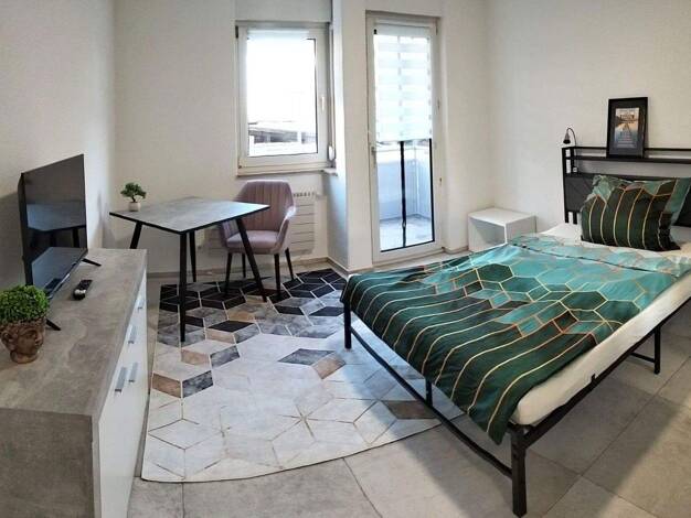 Studio zur Miete 655 € 1 Zimmer 28 m² EG frei ab 15.03.2026 Hauptstraße 12/1 Zell Esslingen Zell 73730