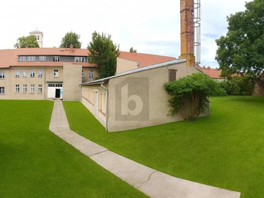 Gewerbeobjekt zum Kauf als Kapitalanlage geeignet 349.800 € 25 Zimmer 921 m² 1.657 m² Grundstück Liebenwalde Liebenwalde 16559
