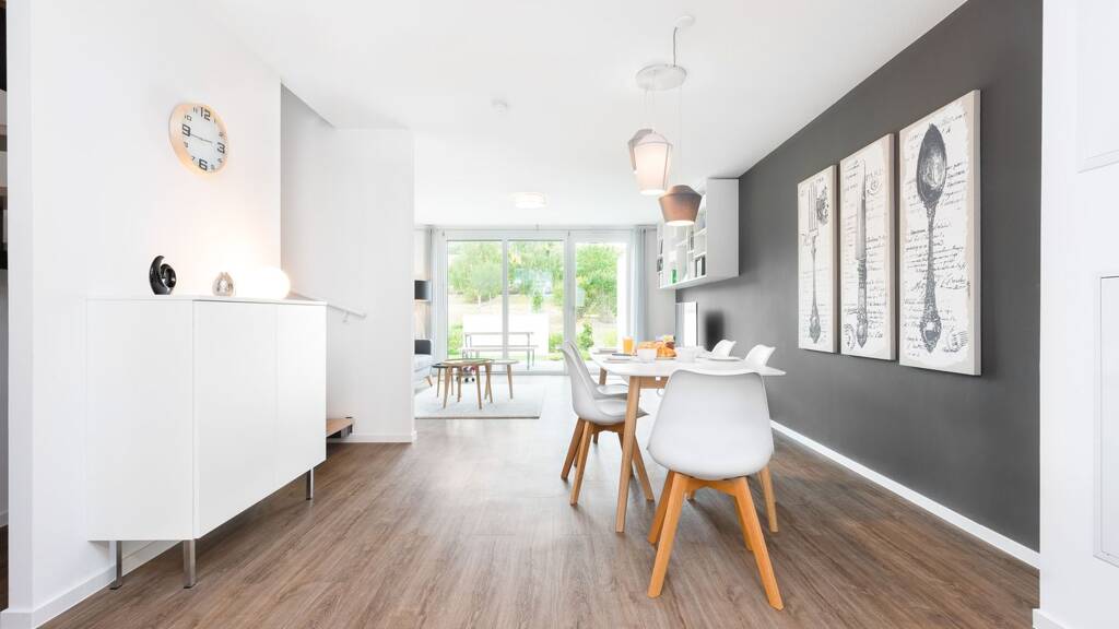 Reihenmittelhaus zum Kauf - Erstbezug provisionsfrei 459.990 € 5 Zimmer 145 m² 177,1 m² Grundstück Eichenweg 44 Herbolzheim 79336