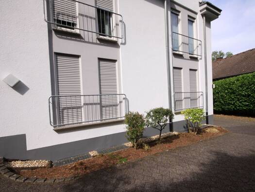 Wohnung zur Miete 680 € 3 Zimmer 91,4 m² 3. Geschoss frei ab 01.11.2026 Burgen 56332