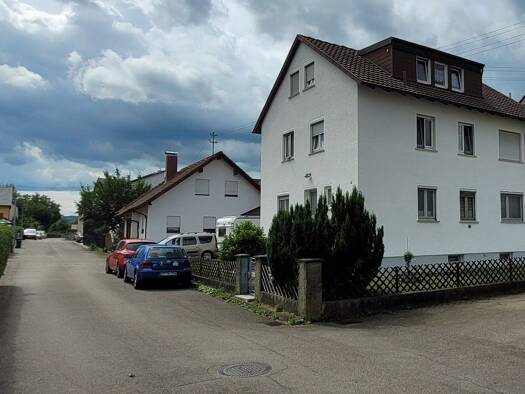 Mehrfamilienhaus zum Kauf als Kapitalanlage geeignet 395.000 € 8 Zimmer 163 m² 376 m² Grundstück Filsstraße 35 Gingen an der Fils 73333
