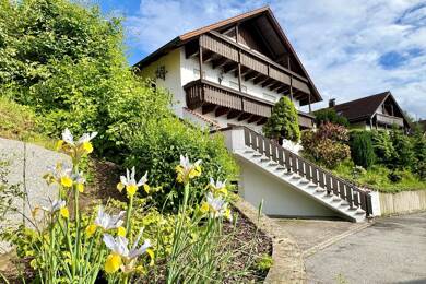 Einfamilienhaus zum Kauf 699.000 € 7 Zimmer 269 m² 879 m² Grundstück Deggendorf Deggendorf 94469